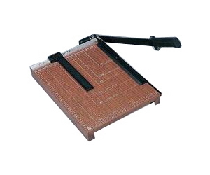 Deli 8004 Wooden Cutter (A4-12"x10")